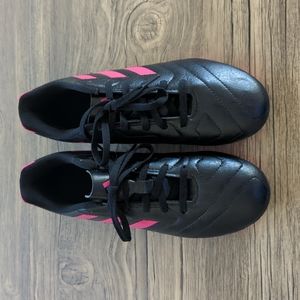 Adidas's Girl's Soccer Shoes